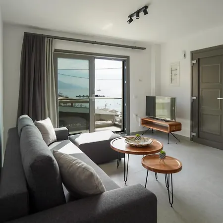 Sandy Feet Comfort Apartment *